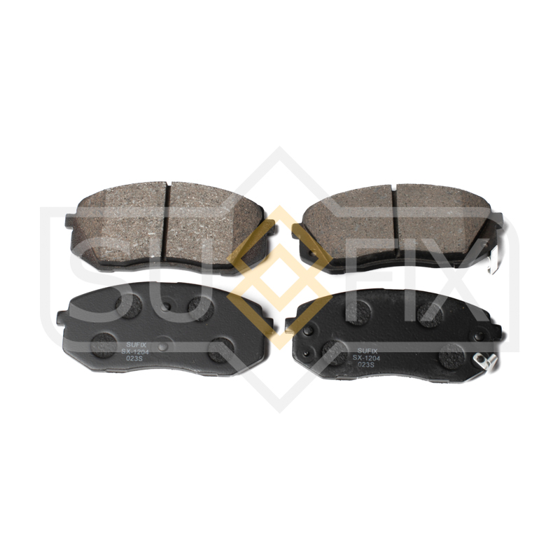 Колодки тормозные дисковые  перед правлев HYUNDAI	 i40
